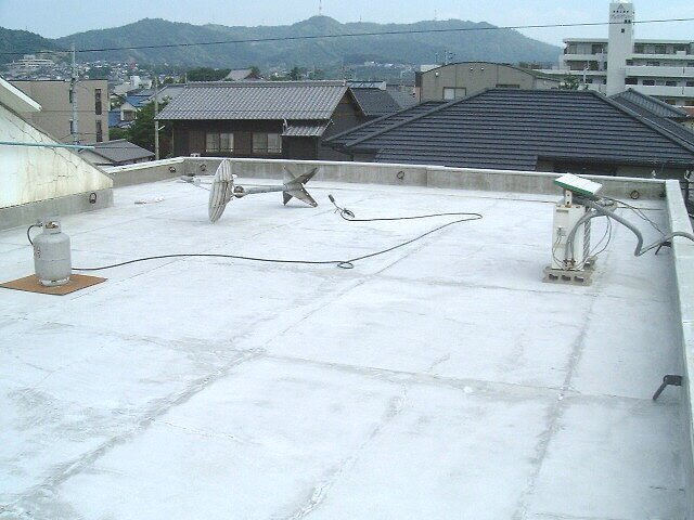 屋上周りの下地施工状況です。